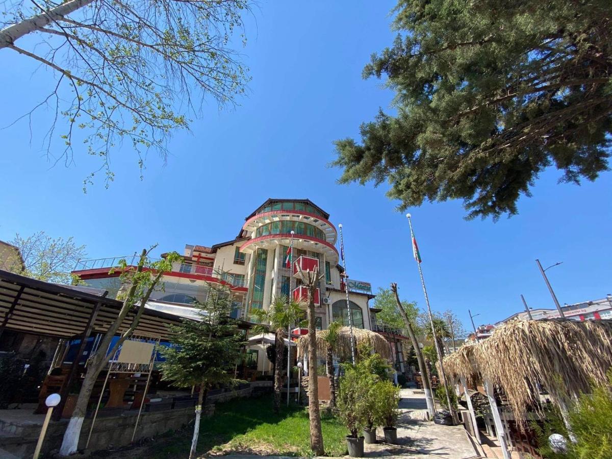 Meatsa Hotel Kŭrdzhali 외부 사진