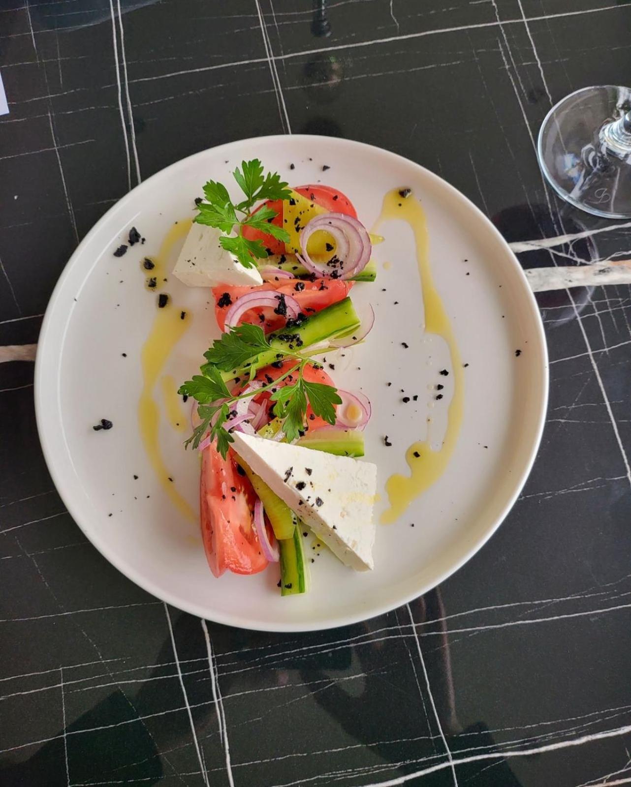 Meatsa Hotel Kŭrdzhali 외부 사진